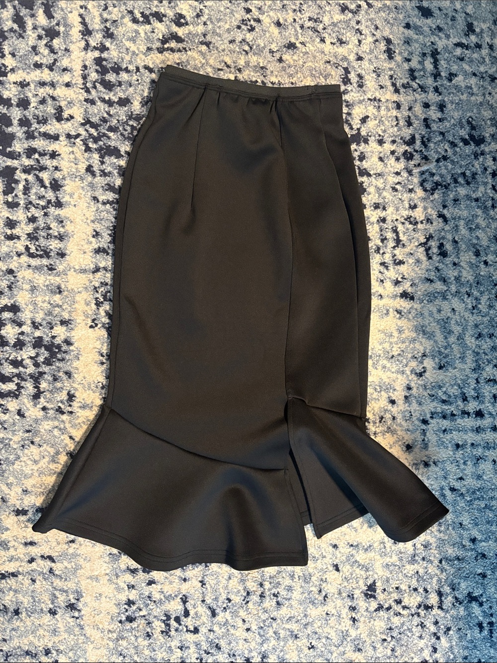SHEIN Black Pencil Skirt with Flared Mermaid Hem